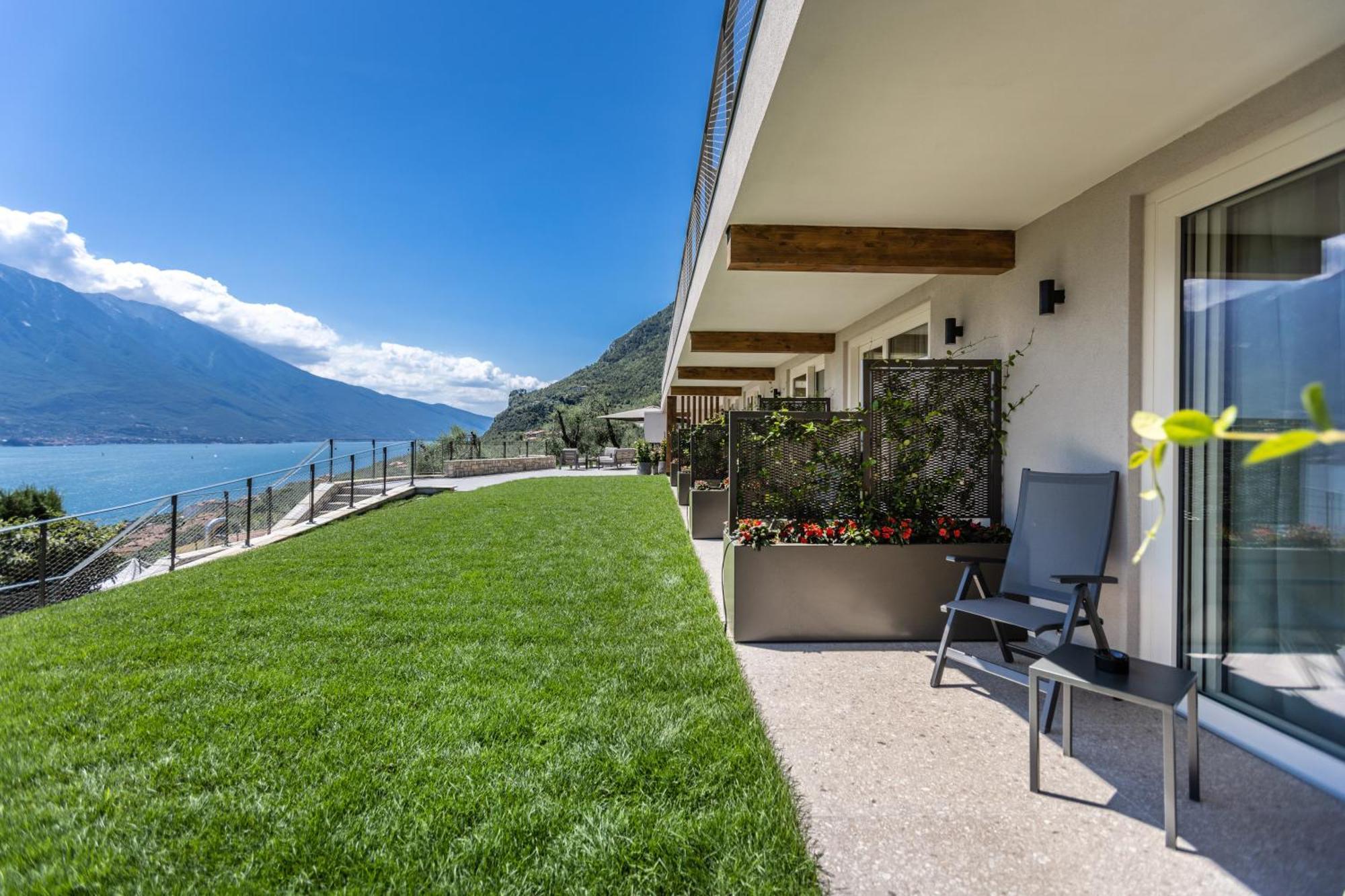 Llac Living Nature Hotel Limone sul Garda Cameră foto