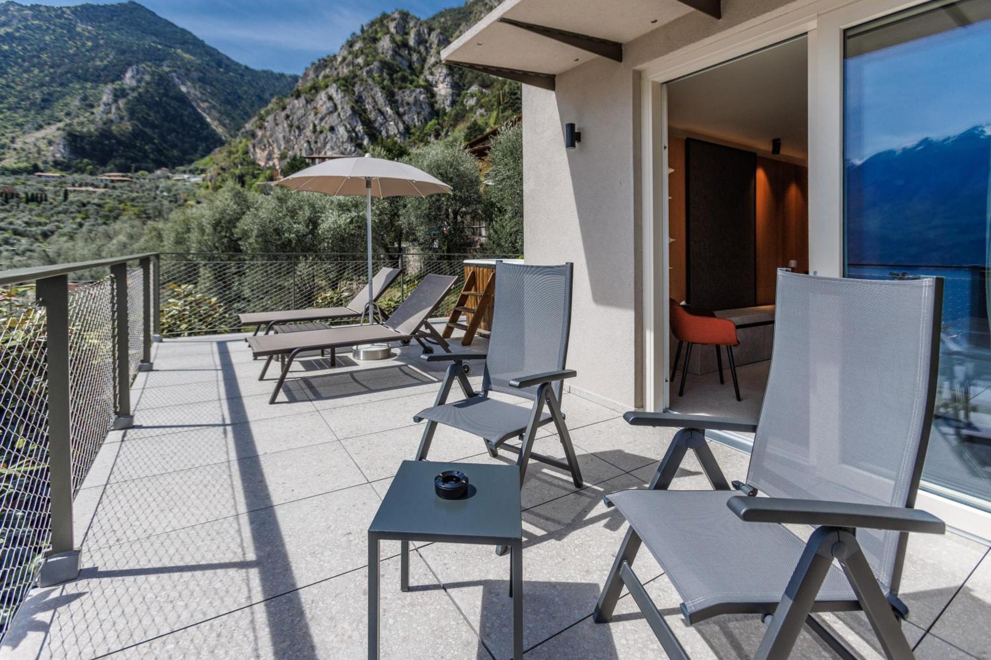 Llac Living Nature Hotel Limone sul Garda Cameră foto