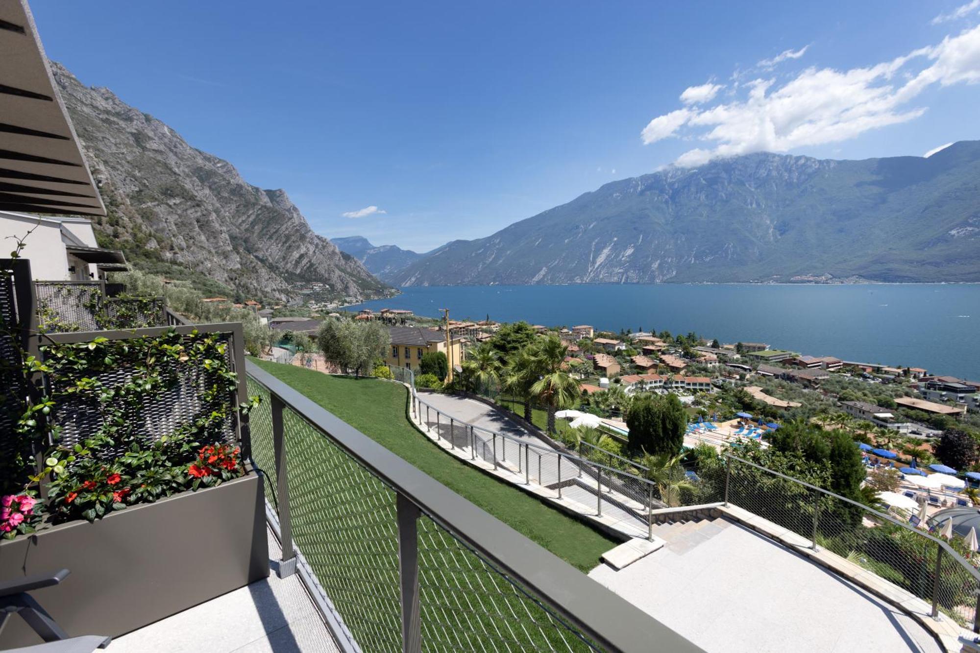 Llac Living Nature Hotel Limone sul Garda Cameră foto